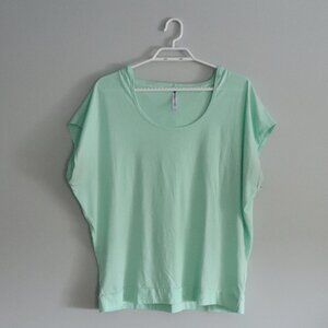 Fabletics Women's Mint Green Sz Lrg Love Activewear Stretch Light Hoodie Sweater